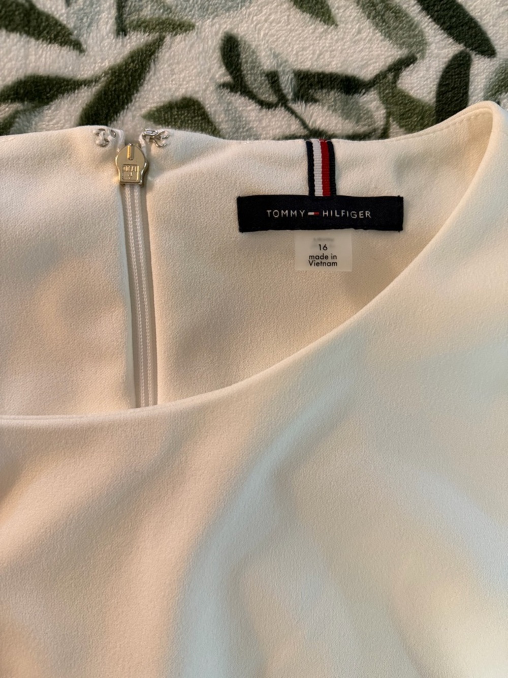 Tommy‎ Hilfiger Sleeveless Striped Midi Dress in White, Taupe & Blush - Picture 3 of 7